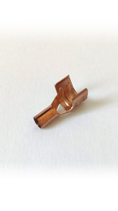 TERMINAL CONEXIÓN AXIAL Ø4 A CABLE Ø7
